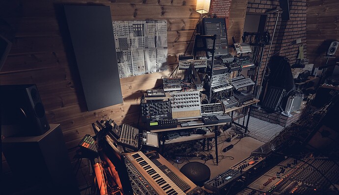 studio_1250